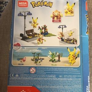 Pokémon Mega Construx Chimchura vs Pikachu lego kit